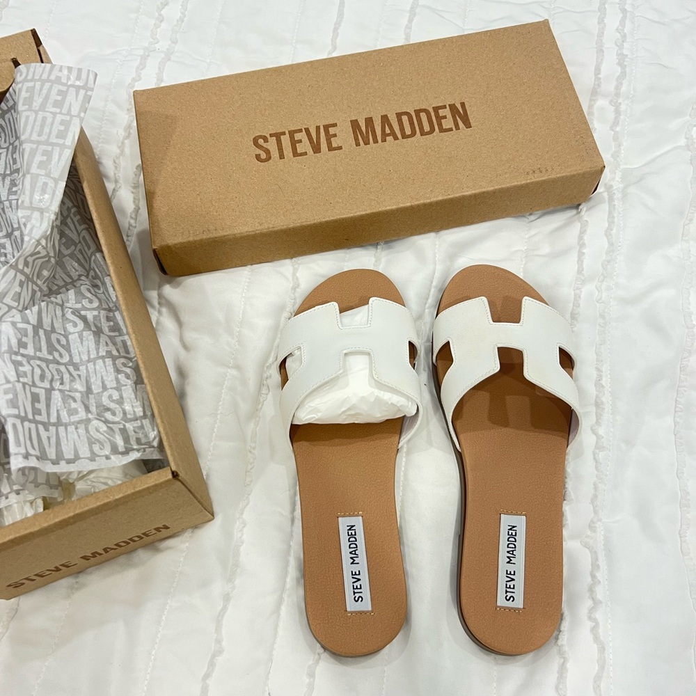 Steve Madden White Sandals